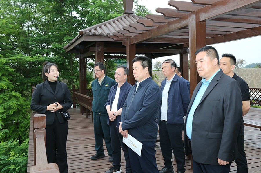 40-2023年6月，省生態(tài)環(huán)境廳副廳長劉文璽蒞臨金徽股份調(diào)研.jpg